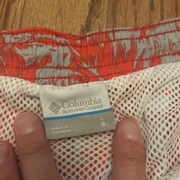 Columbia men’s swim trunks large   D - Picture 3 of 6